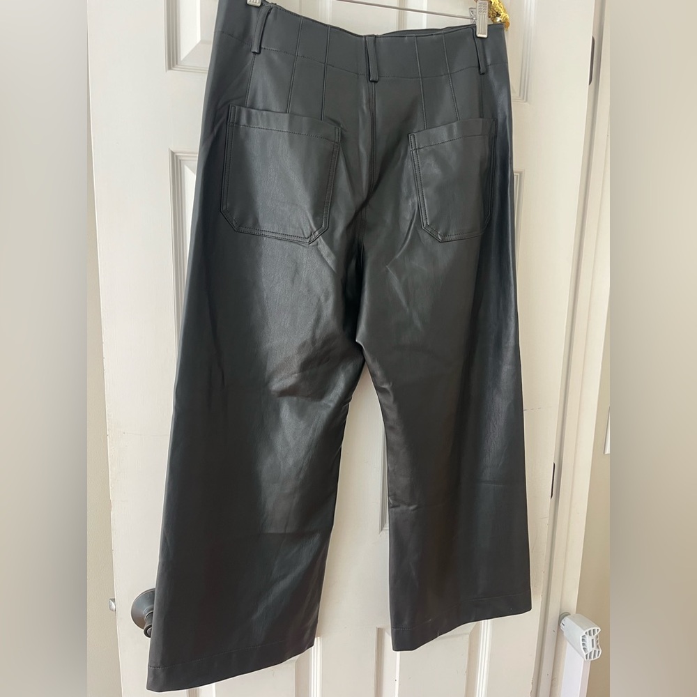 Maeve Anthropologie Colette Black Cropped Faux Leather Wide Leg Pants Sz 32 - Picture 5 of 11